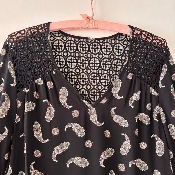 DR2 by Daniel Rainn L pleat back black crochet detailed paisley Pockets V-neck d - Picture 2 of 16